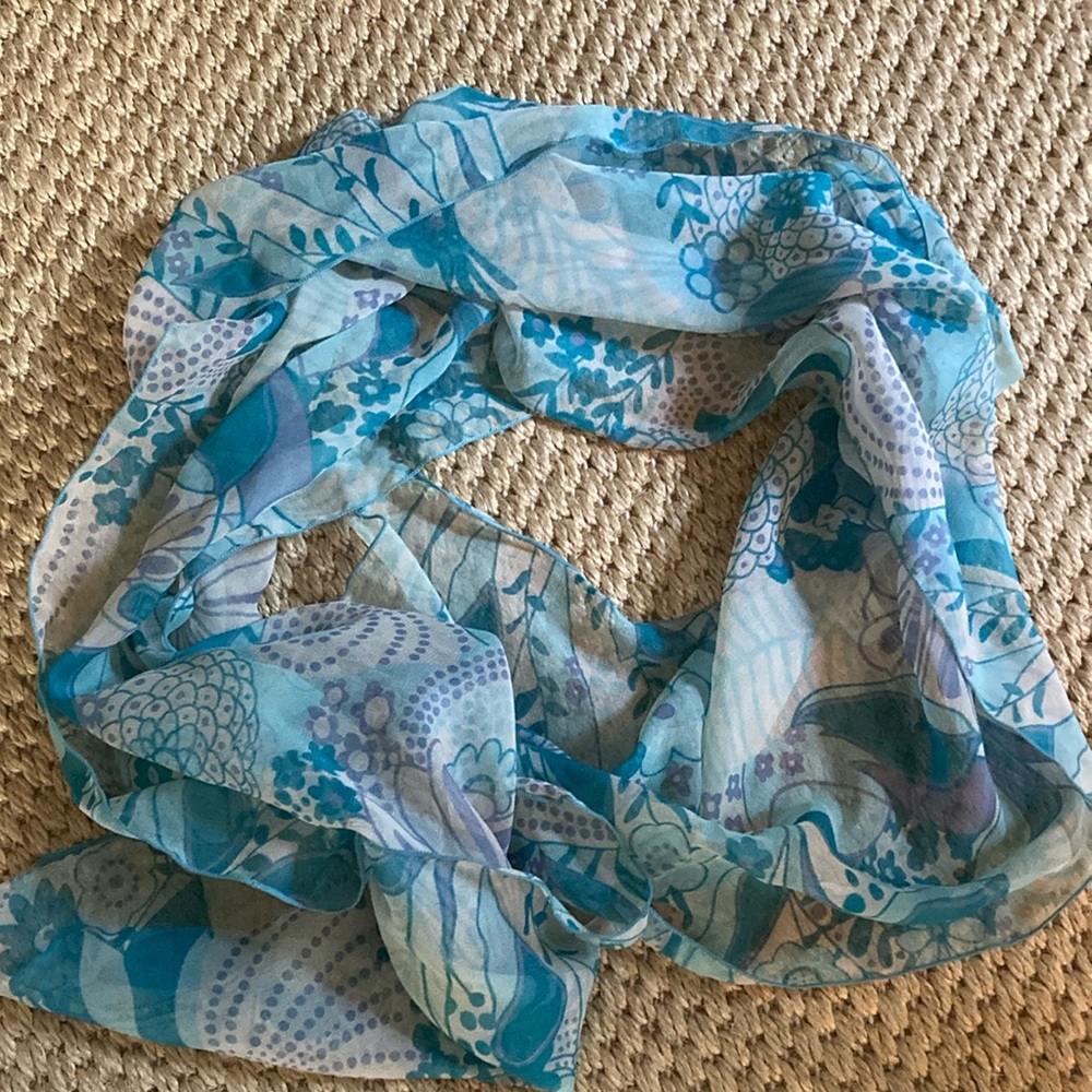 Dana Herbert Scarf